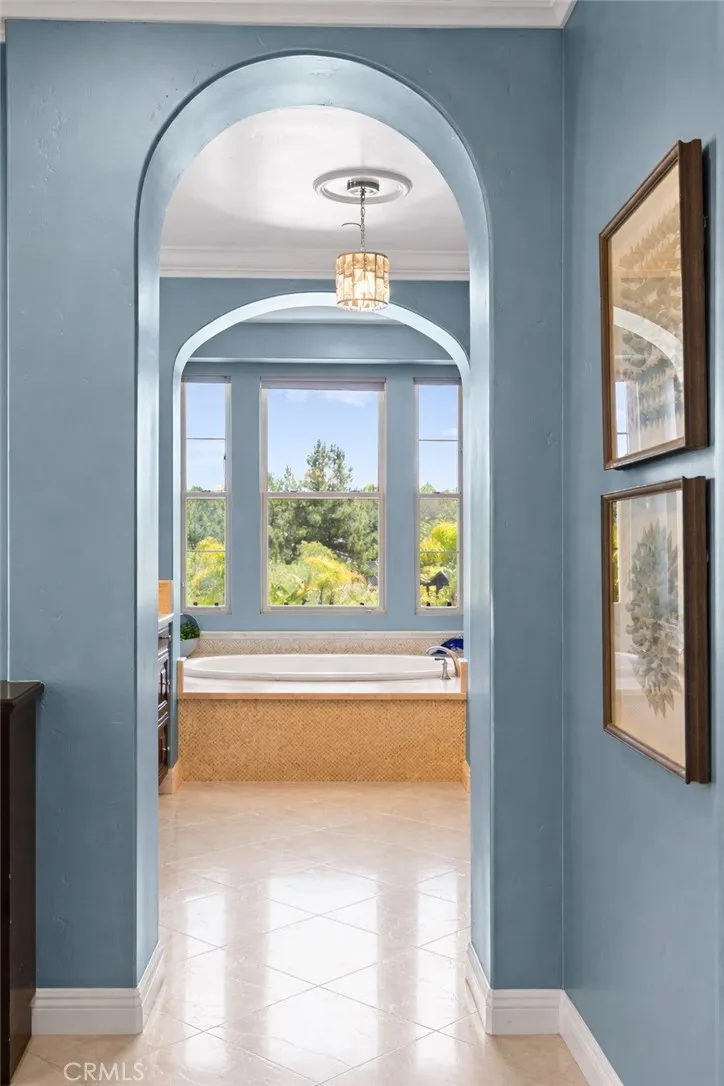 https://cdn.realtyfeed.com/cdn/127/306669156/a7f11efdff018136a84dd140333a4940.webp