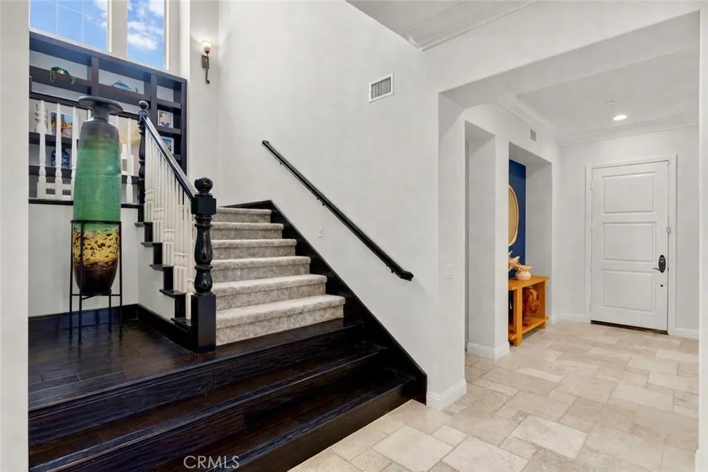 https://cdn.realtyfeed.com/cdn/127/306669156/e85fca71af8839d3bbf8fb4fbd90bbce.webp