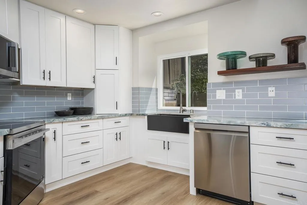 https://cdn.realtyfeed.com/cdn/127/306669187/338a129bcf0b52ede7972d98627e138b.webp