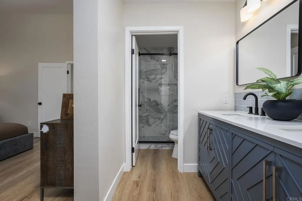 https://cdn.realtyfeed.com/cdn/127/306669187/38b72d4db90648b65a125b995d0a4579.webp