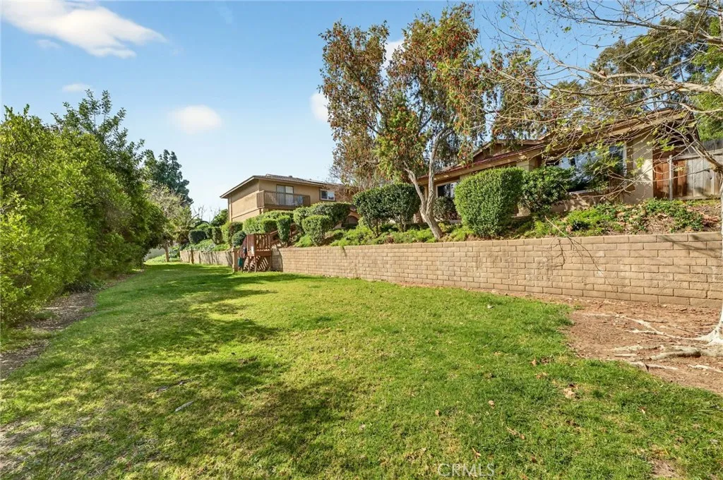 https://cdn.realtyfeed.com/cdn/127/306669272/742c88d4e39f5f863c7b8e8b5223ed41.webp