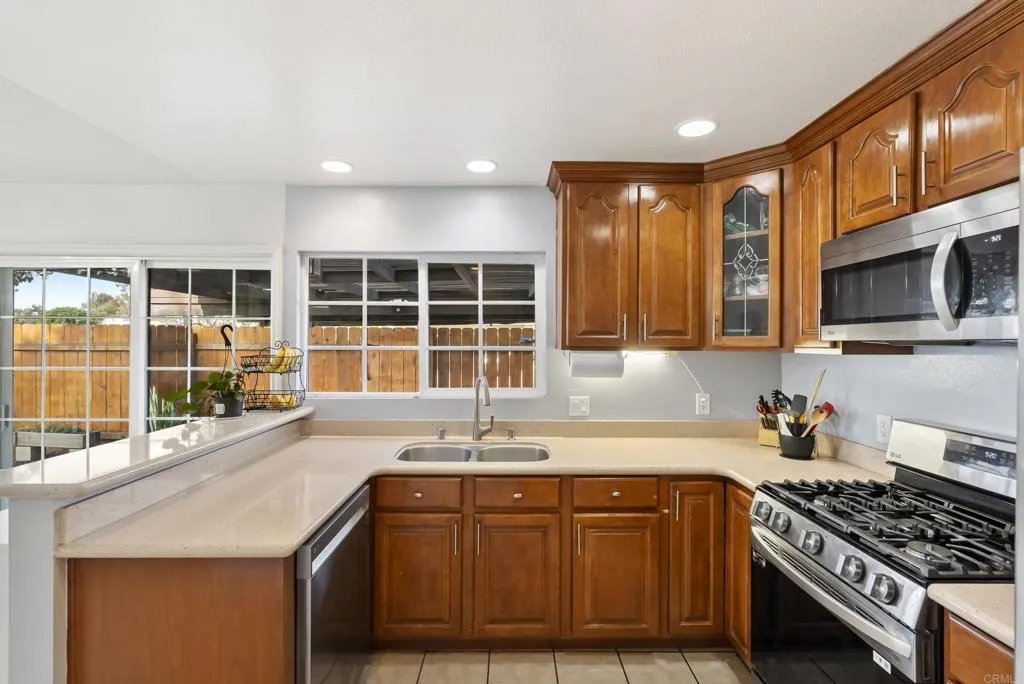 https://cdn.realtyfeed.com/cdn/127/306669339/5b2bf7c47fc1e31131002019579d9f6f.webp