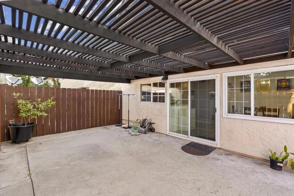 https://cdn.realtyfeed.com/cdn/127/306669339/af5651471fab36566a294511661f2a12.webp