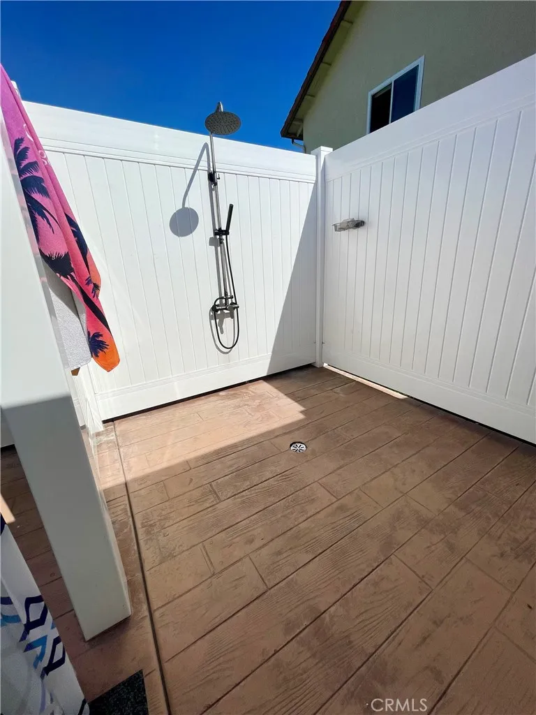 https://cdn.realtyfeed.com/cdn/127/306669351/a2874fee0b6b8bff852a5efcd9cb00e7.webp