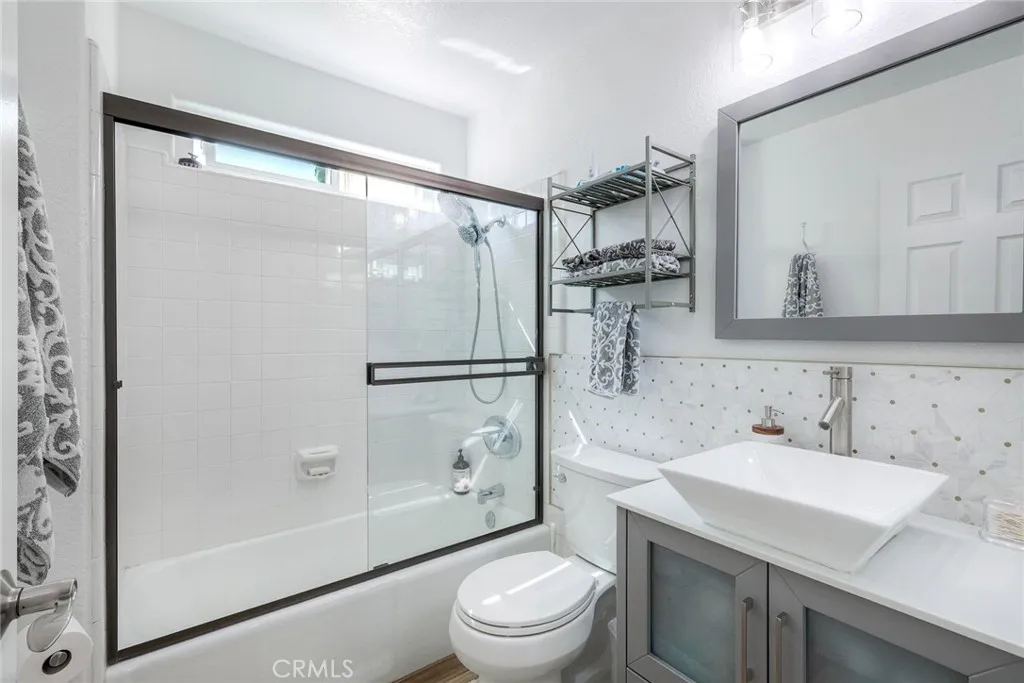 https://cdn.realtyfeed.com/cdn/127/306669351/bde6feb89ecd9084910f84dd4aedfe09.webp