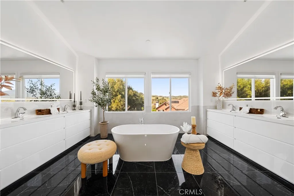 4 Shale, Coto De Caza, CA, 92679
