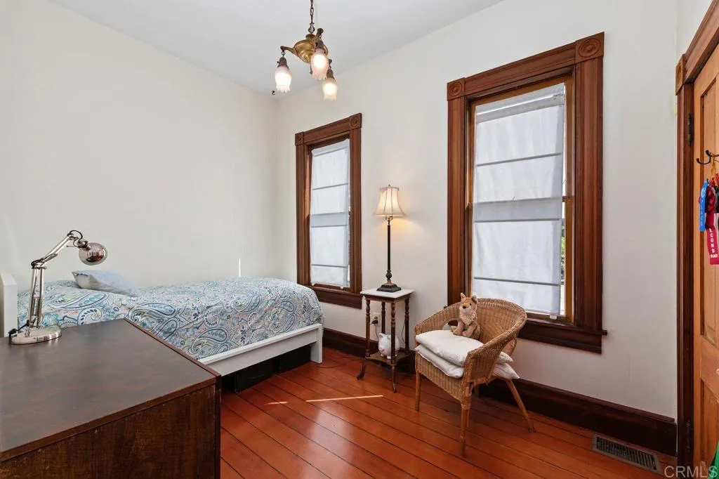 https://cdn.realtyfeed.com/cdn/127/306669432/a9d24833405e006fc40308fb09143e2e.webp