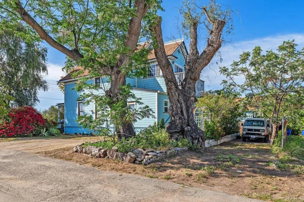 https://cdn.realtyfeed.com/cdn/127/306669432/ab02502c54255ad19a40b752dbdd0009.webp