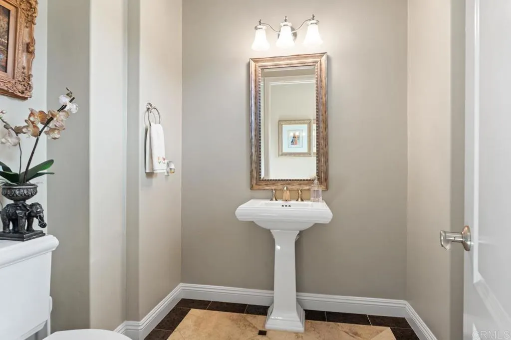 https://cdn.realtyfeed.com/cdn/127/306669502/30358e89b6d5d8ad92a7268987a1c244.webp