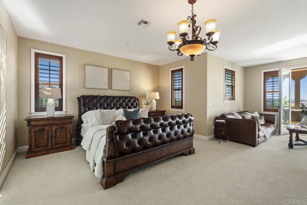 https://cdn.realtyfeed.com/cdn/127/306669502/3b60163ac7aa404830e36d23af0f20f1.webp