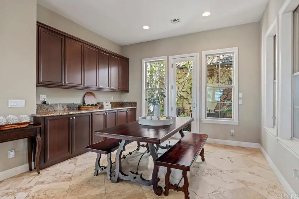 https://cdn.realtyfeed.com/cdn/127/306669502/ae9b4e9026247893489a797a6377f4f1.webp