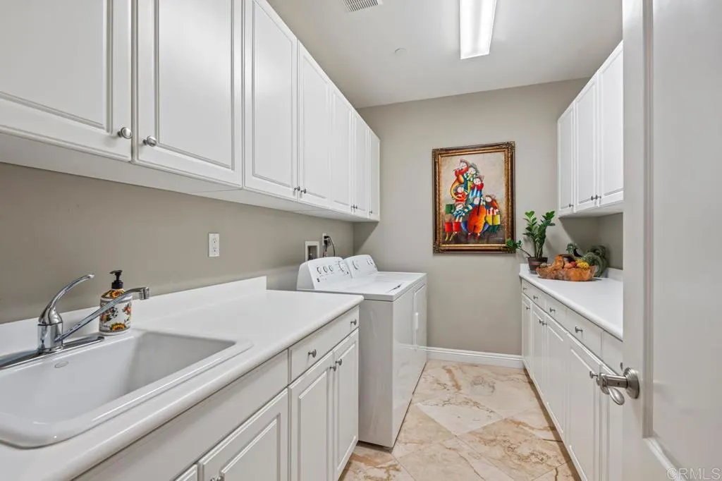 https://cdn.realtyfeed.com/cdn/127/306669502/b4326b6dd3e6fe0bab4b60762b4e2fa2.webp
