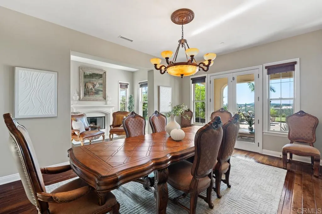 https://cdn.realtyfeed.com/cdn/127/306669502/ede53c67cd0e23862dbf3c4a04dd5fe4.webp