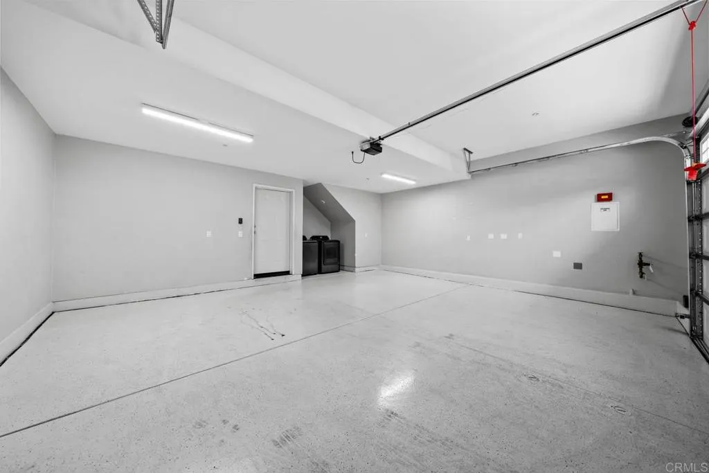 https://cdn.realtyfeed.com/cdn/127/306669542/e8d59d8c7bd14dd7cf61d5847745e194.webp