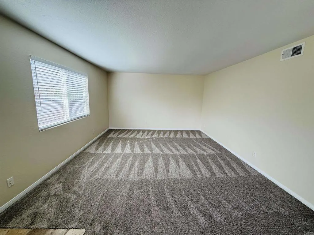 Photo #10: NDP2602556 Listing: Photo #10