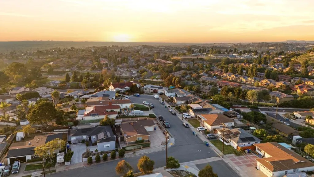 https://cdn.realtyfeed.com/cdn/127/306669615/0547142d27f8a6d61477be16ade33bb9.webp