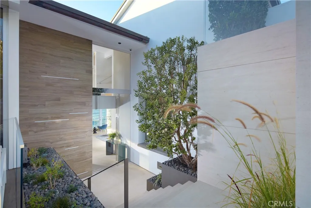 14 Lagunita Drive, Laguna Beach, CA, 92651
