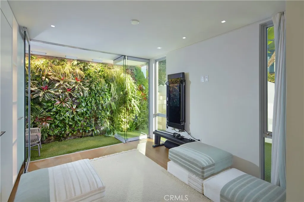 14 Lagunita Drive, Laguna Beach, CA, 92651