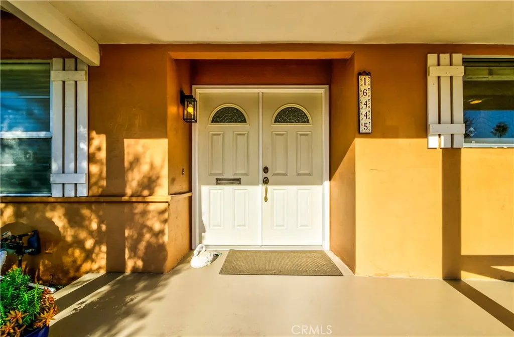 https://cdn.realtyfeed.com/cdn/127/306669618/5396e0f91ecfb179809c148f53362bf7.webp