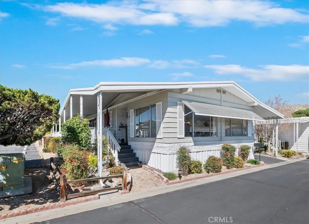 54999 Martinez Trail Unit 49, Yucca Valley, CA 92284 - Photo 2 of 35, Yucca Valley, CA