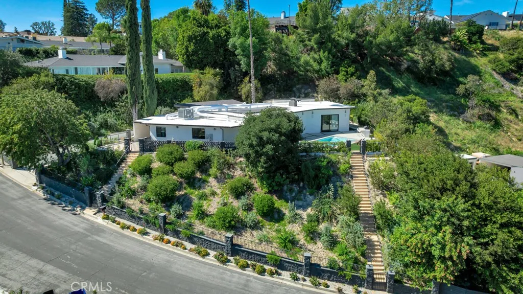 15641 High Knoll Road, Encino, CA 91436 - Photo 2 of 50, Encino, CA
