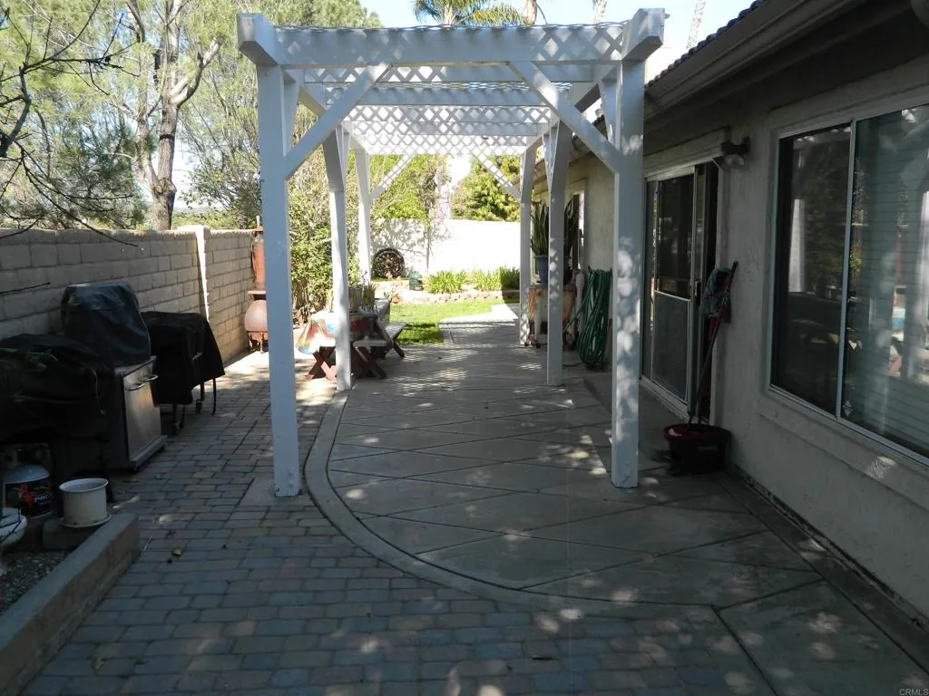 https://cdn.realtyfeed.com/cdn/127/306669716/7ad9fc78ba1af950c6e02a402729bcc4.webp