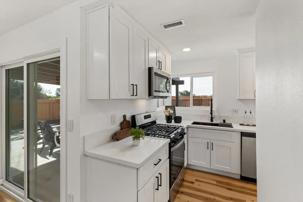 Photo #15: NDP2602564 Listing: Photo #15