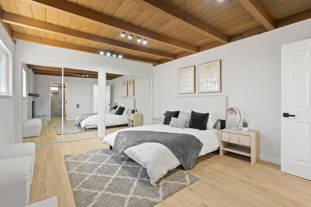 https://cdn.realtyfeed.com/cdn/127/306669777/8bf53c9aa72d9725f44b9749bdad0152.webp