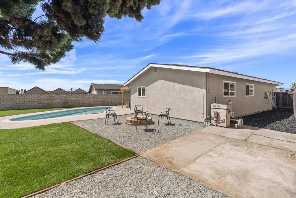 https://cdn.realtyfeed.com/cdn/127/306669777/e2915a80b023f00104975bad800a83bd.webp