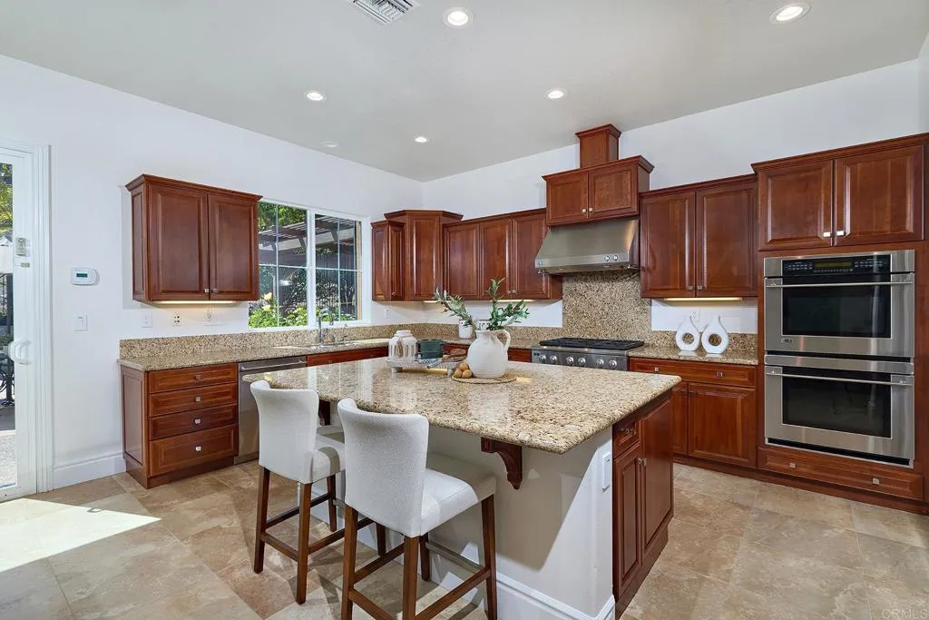 https://cdn.realtyfeed.com/cdn/127/306669800/3d0197ae22318a86d27d496d75cc2d2f.webp