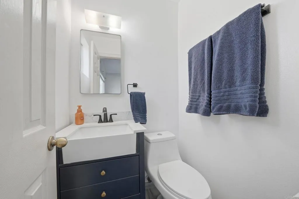 https://cdn.realtyfeed.com/cdn/127/306669806/48ac7a12bb05d831fa462774c98f7f56.webp
