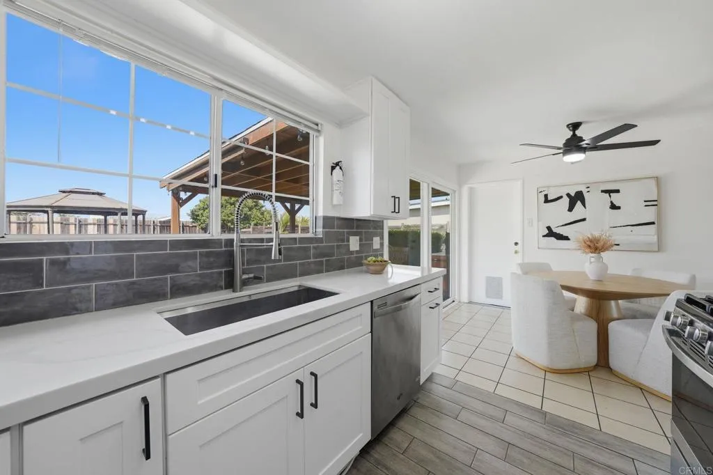 https://cdn.realtyfeed.com/cdn/127/306669806/f2f8363c3ca50ad21cfc8c02a375e9c6.webp