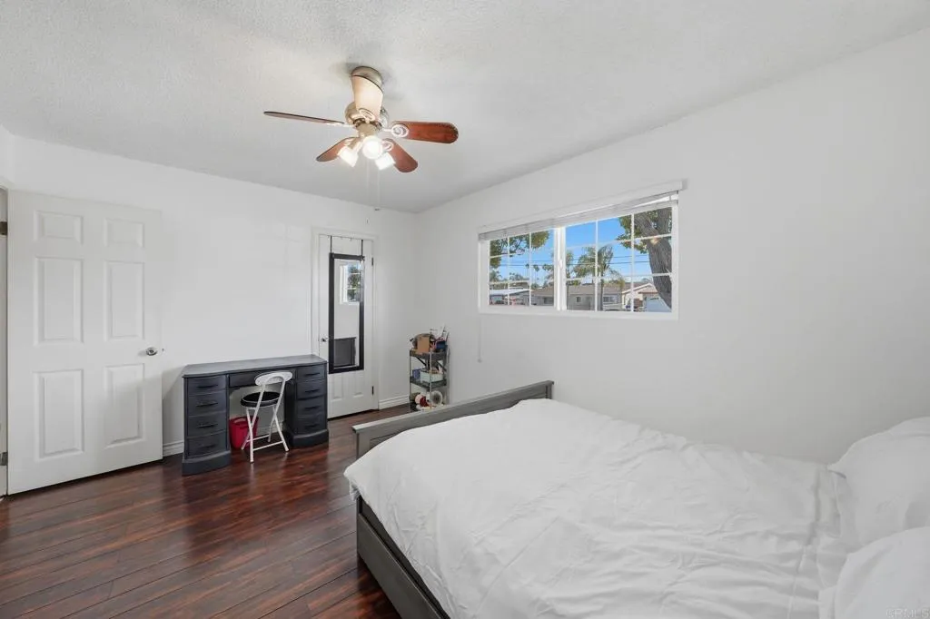 https://cdn.realtyfeed.com/cdn/127/306669806/f335d9da07ed9783f3bc66db43245f8d.webp