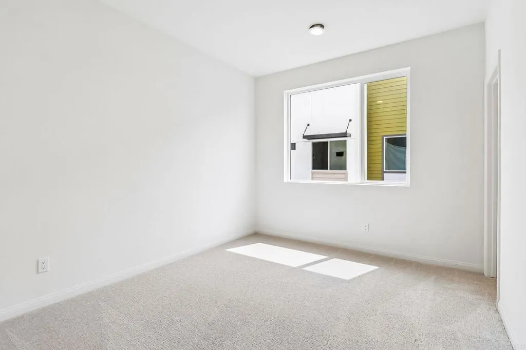 https://cdn.realtyfeed.com/cdn/127/306669814/0bce90f72d2d53a886653e86da7001e3.webp