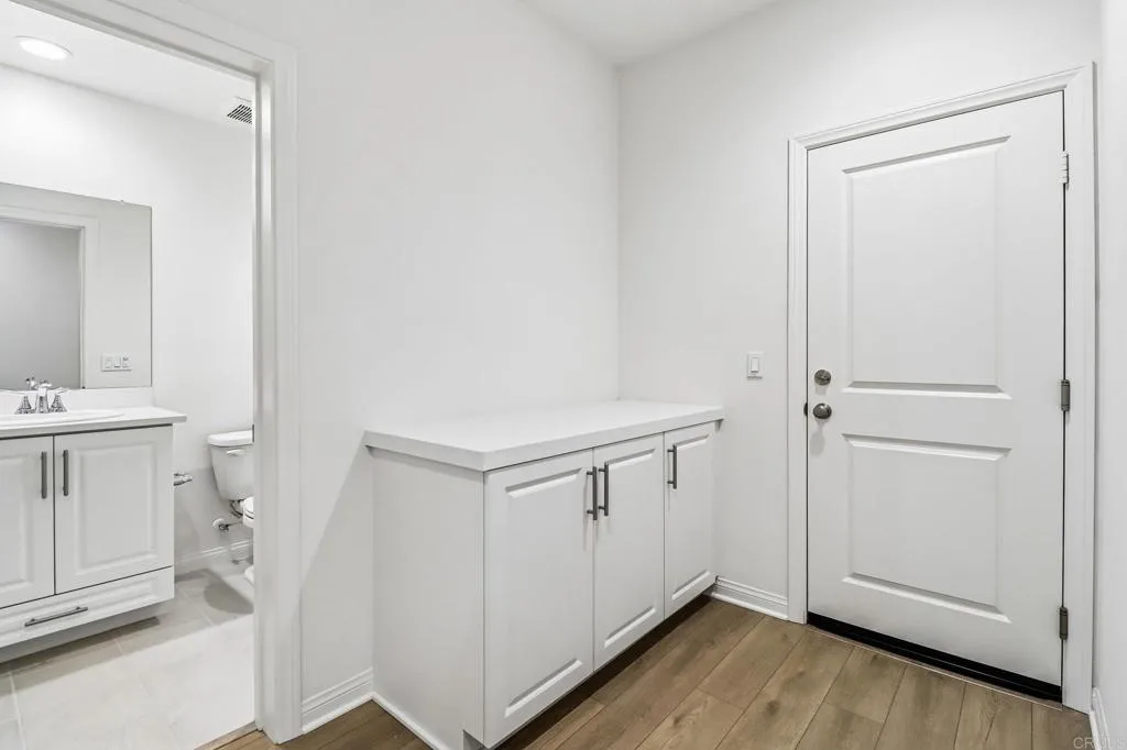 https://cdn.realtyfeed.com/cdn/127/306669814/172ac2a65f3a114c989b686396a3260e.webp