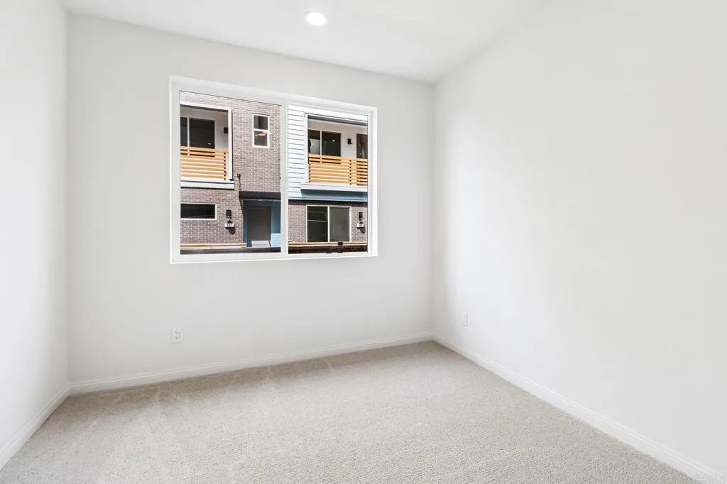 https://cdn.realtyfeed.com/cdn/127/306669814/9aed282027768155f4e8010031403247.webp