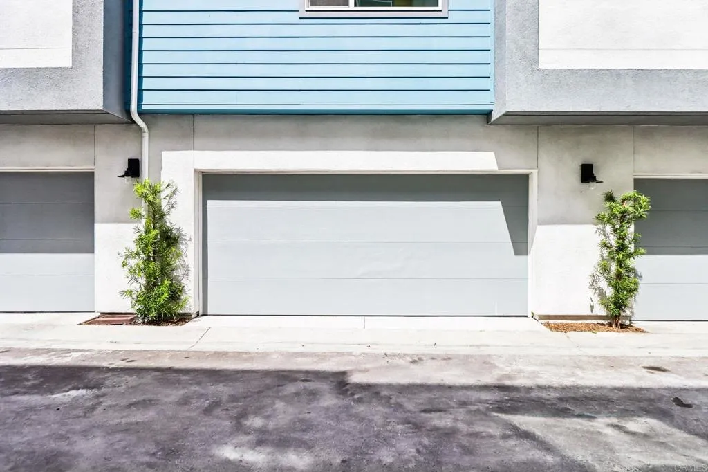 https://cdn.realtyfeed.com/cdn/127/306669814/c957f003ab4fef01da98a950363d8233.webp