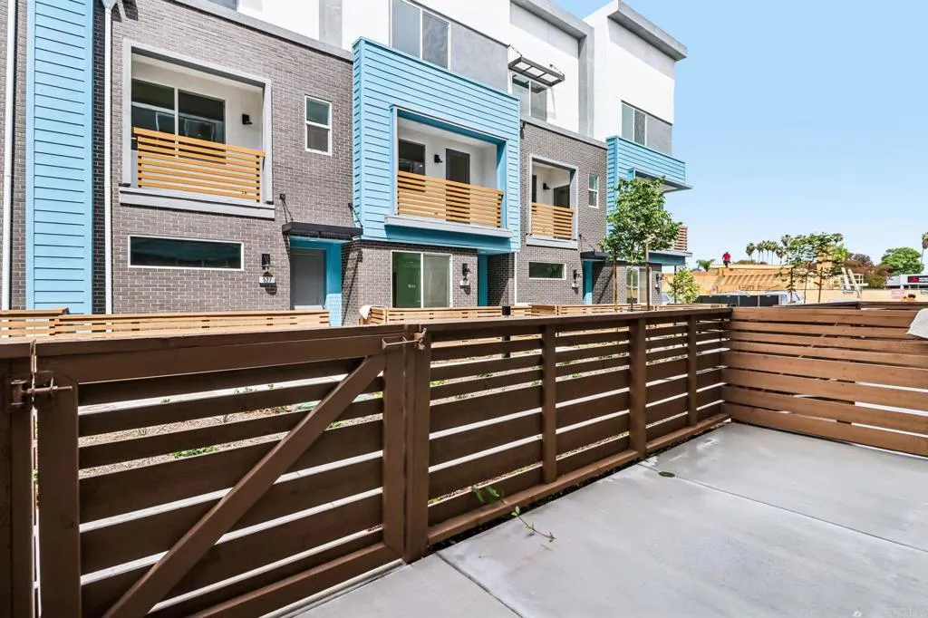 https://cdn.realtyfeed.com/cdn/127/306669814/dc69907451446e09a5e6cba039c2fa16.webp