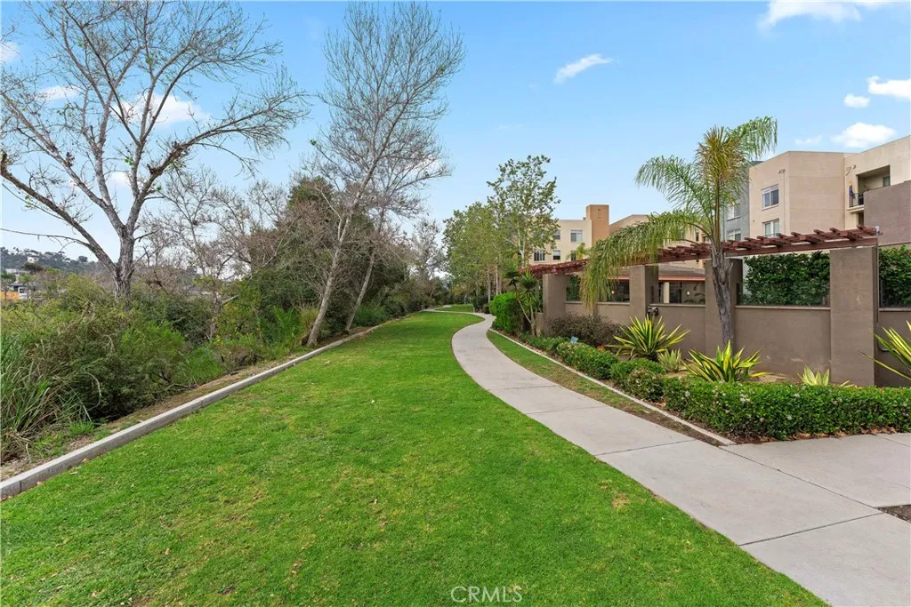 Photo #44: PT26050627 Listing: Photo #44