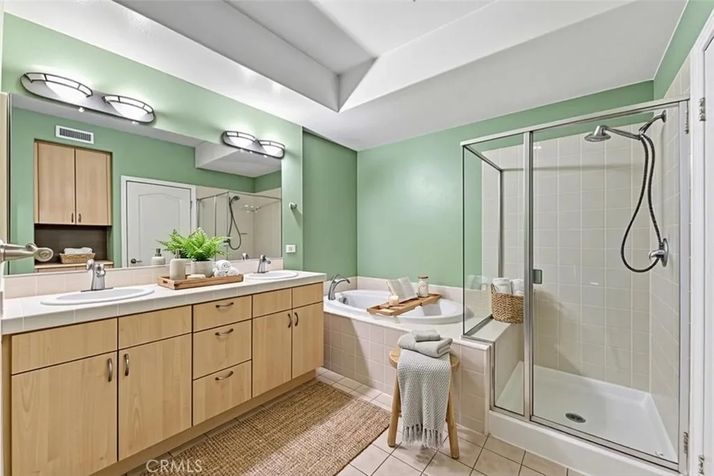 Photo #13: PT26050627 Listing: Photo #13