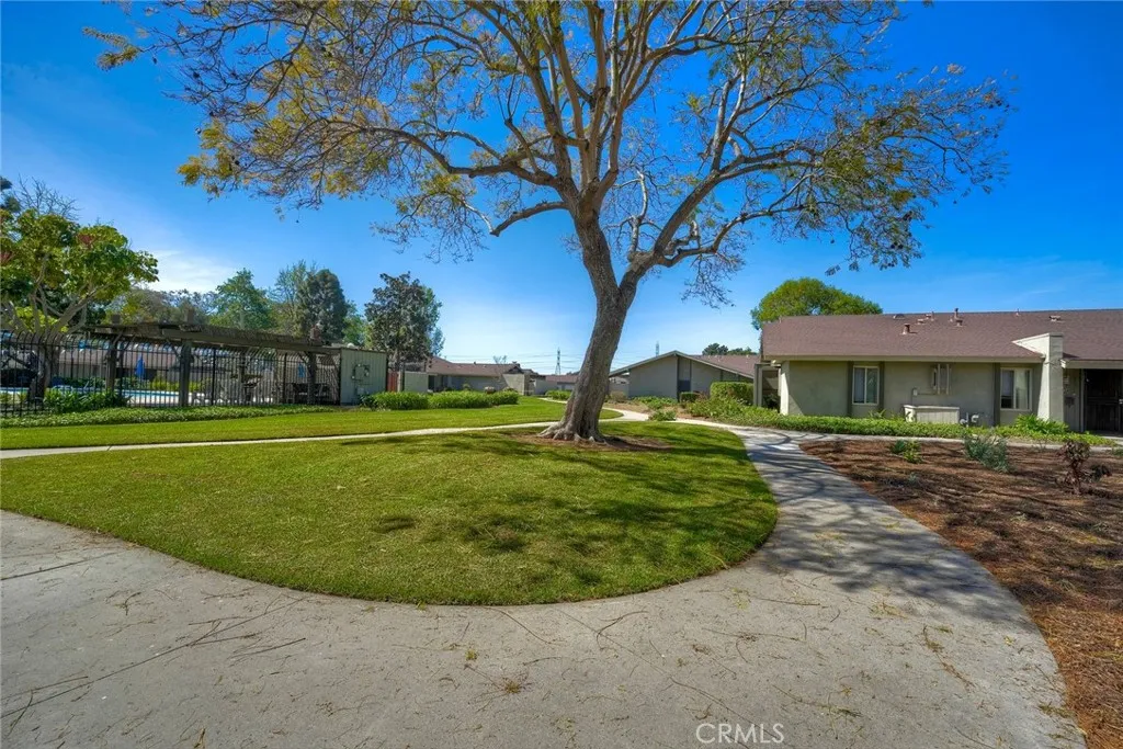 https://cdn.realtyfeed.com/cdn/127/306669855/7eaff744edba4b0ca5a31a468cc145d9.webp