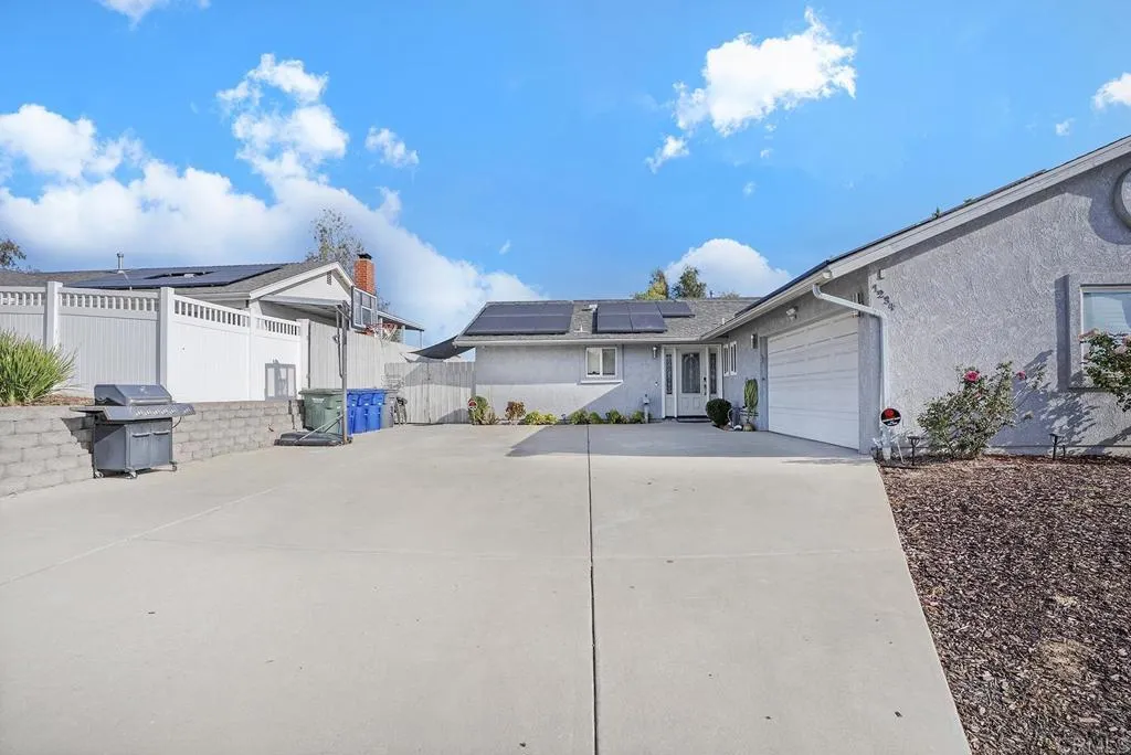 https://cdn.realtyfeed.com/cdn/127/306669910/25ffc8a250957e0e465194f9312c2669.webp
