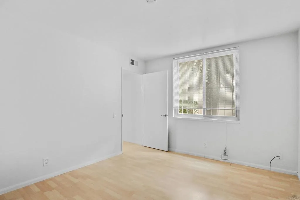 https://cdn.realtyfeed.com/cdn/127/306669923/f0e66538d5402e0e3b0c4a089549c4a6.webp