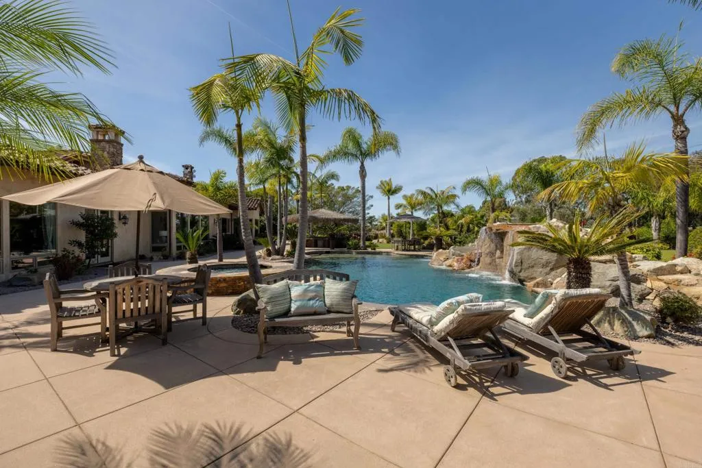 https://cdn.realtyfeed.com/cdn/127/306669931/2a1d80b3db3e3e7ce519018603af06f4.webp