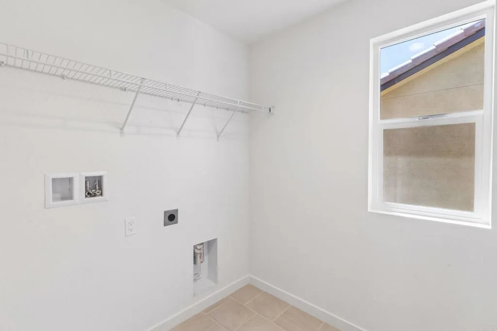https://cdn.realtyfeed.com/cdn/127/306669952/ec681d40c0188353ed5293f1b682c2a0.webp