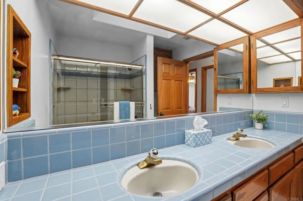 https://cdn.realtyfeed.com/cdn/127/306670025/797611e08e9d568b96db2cc83bf25963.webp