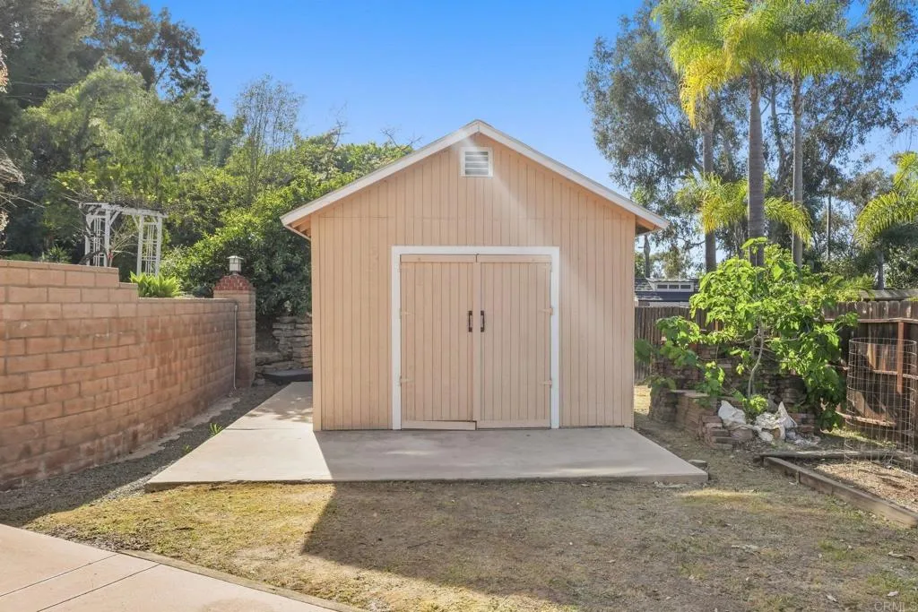 https://cdn.realtyfeed.com/cdn/127/306670025/f6bc2dd4bd2f922cdb775015f2e3573d.webp