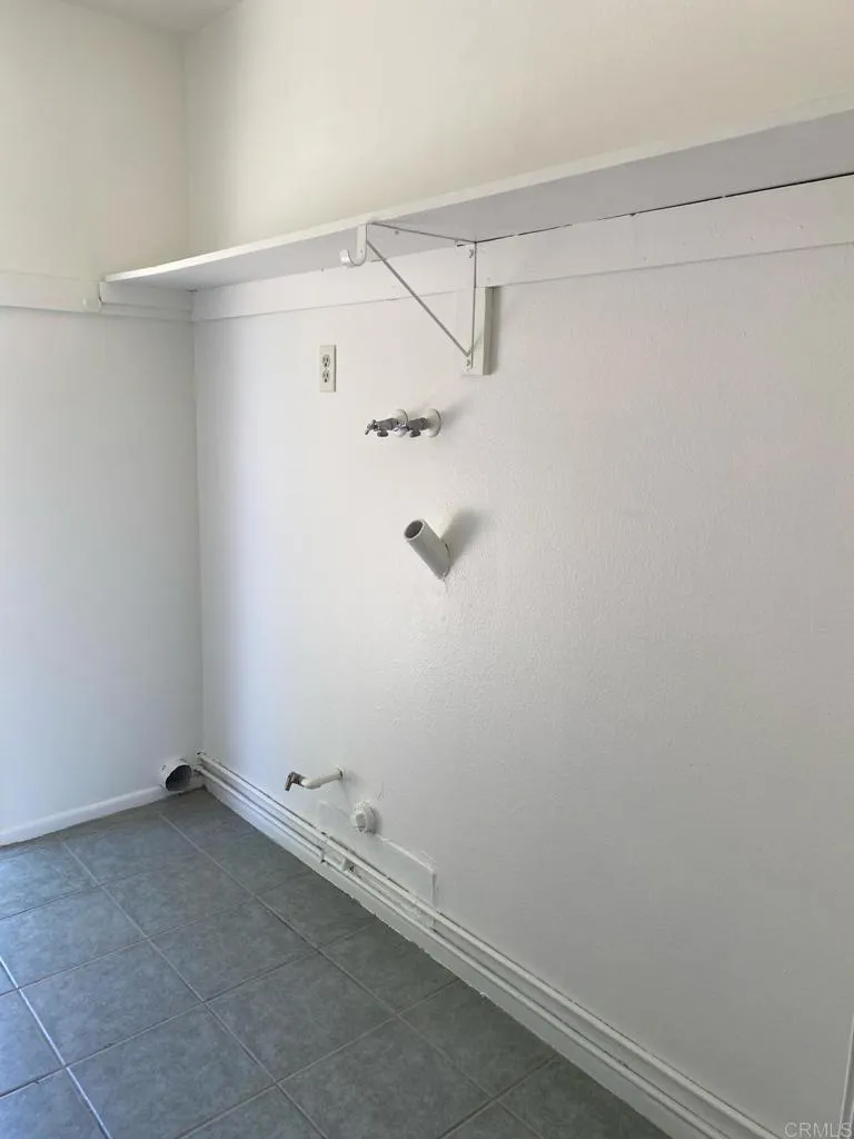 https://cdn.realtyfeed.com/cdn/127/306670066/1055aecefe5fc9e9e6ff021309ea7dbf.webp