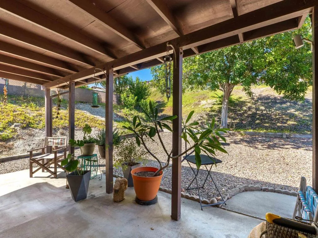 https://cdn.realtyfeed.com/cdn/127/306670066/c27fcfb1baa26260155fa1c380984254.webp