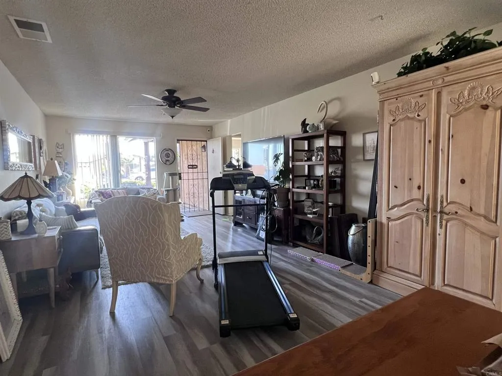 Photo #4: NDP2602579 Listing: Photo #4